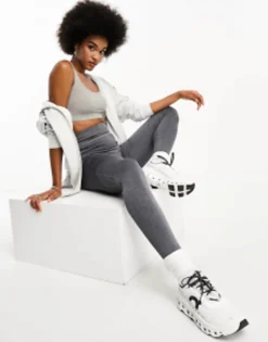 4505 Tall Icon Seamless Rib Legging In Grey