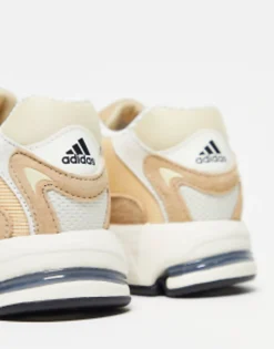 Adidas Originals Response Cl Trainers In Beige
