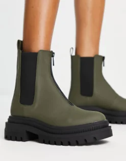 Bershka Chunky Chelsea Boot In