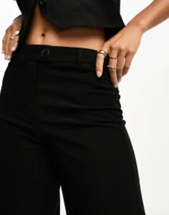 Bershka Petite Wide Leg Slouchy Dad Tailored Trousers In