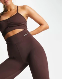 Daisy Street Active Distorted Geo High Waisted Leggings In