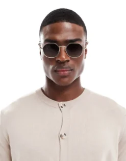 Design Angled Round Metal Sunglasses With Smoke Gradient Lens In