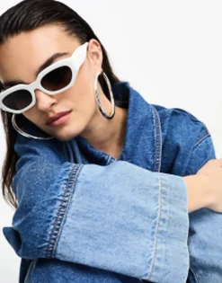 Design Angular Frame Sunglasses In