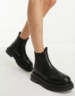 Design Appreciate Leather Chelsea Boots In