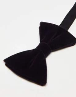 Design Bow Tie In Dark Velvet