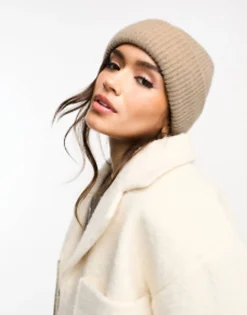 Design Chunky Double Roll Beanie In Biscuit