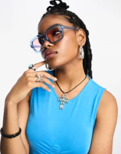 Design Chunky Mid Square In Crystal Blue With Light Pink Lens