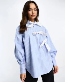 Design Contrast Bow Detail Shirt In Blue & White Stripe
