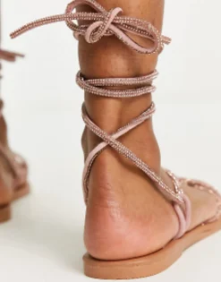 Design Faye Leather Embellished Flat Sandals In