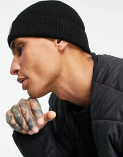 Design Fisherman Ribbed Beanie With Rubber Logo In