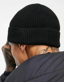 Design Fisherman Ribbed Beanie With Rubber Logo In