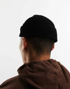 Design Fisherman Ribbed Beanie In