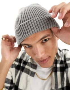 Design Fisherman Ribbed Beanie In