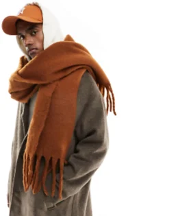 Design Fluffy Blanket Scarf In Brown