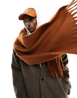 Design Fluffy Blanket Scarf In Brown