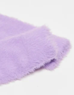 Design Fluffy Mittens In Purple