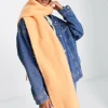 Design Fluffy Tassel Scarf In