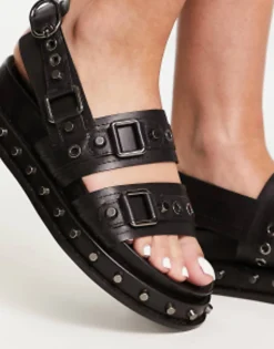 Design Focused Leather Studded Flat Sandals In