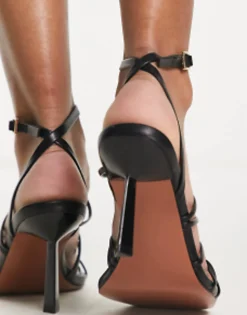 Design Hamper Strappy Mid Heeled Sandals In