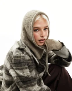 Design Knitted Hood In