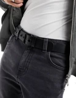 Design Leather Belt With Oversized Eyelets In