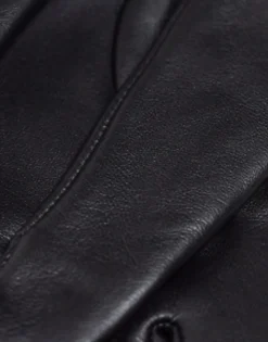 Design Leather Gloves With Gold Hardware In