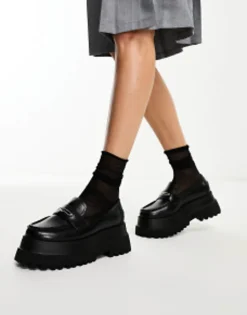 Design Maverick Super Chunky Metal Trim Loafer In