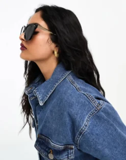 Design Metal Temple Cat Eye Sunglasses In