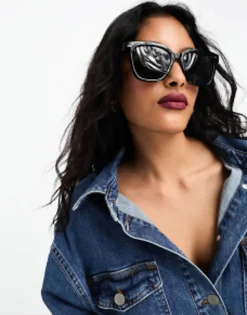 Design Metal Temple Cat Eye Sunglasses In