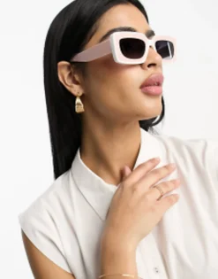 Design Mid Square Sunglasses With Tramline Detail In