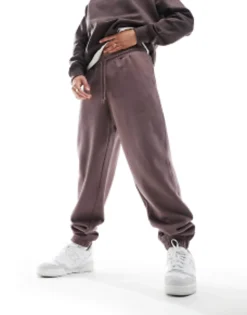 Design Oversized Heavyweight Joggers In Washed Brown