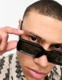 Design Oversized Rectangle Sunglasses With Bevelled Frame And Green Lens In Matte
