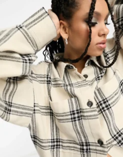 Design Oversized Shacket With Pockets In