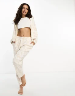 Design Petite Lounge Co-Ord Animal Borg Set In Cream