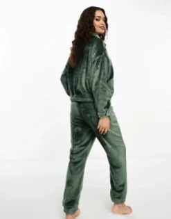 Design Petite Lounge Super Soft Fleece Zip Up Sweat & Jogger Set In
