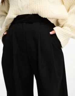 Design Petite Wide Leg Trouser In