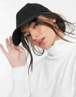 Design Plain Baseball Cap With Improved Fit In