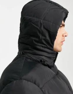 Design Puffer Jacket With Detachable Hood In
