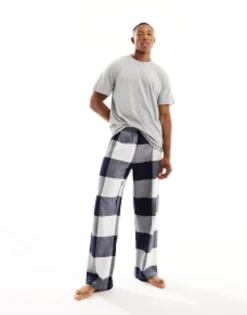 Design Pyjama Lounge Set With T-Shirt And Trousers In Check