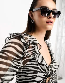 Design Retro Square Sunglasses In