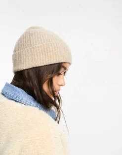 Design Rib Knit Beanie In Cream