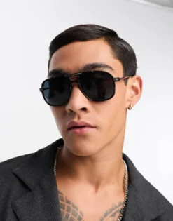 Design 70'S Aviator Sunglasses With Smoke Lens And Gold Detail Frame In
