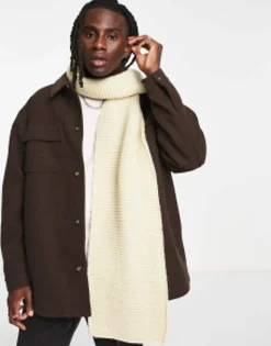 Design Scarf With Chunky Knit In Ecru