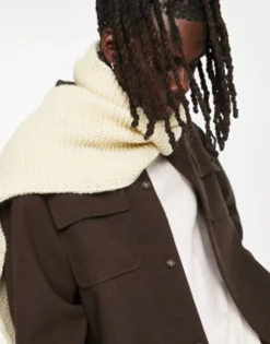 Design Scarf With Chunky Knit In Ecru
