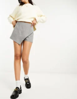 Design Skort In Crepe