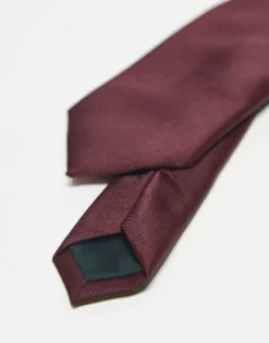 Design Slim Tie In