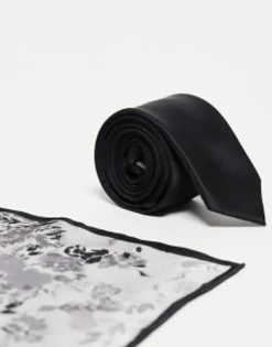 Design Slim Tie In Black And Grey Floral
