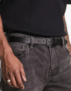 Design Smart Faux Leather Skinny Belt With Silver Buckle In