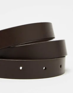 Design Smart Leather Skinny Belt With Gold Buckle In
