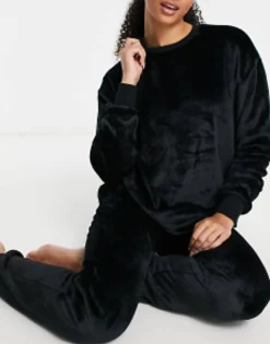 Design Tall Lounge Super Soft Fleece Sweat & Jogger Set In